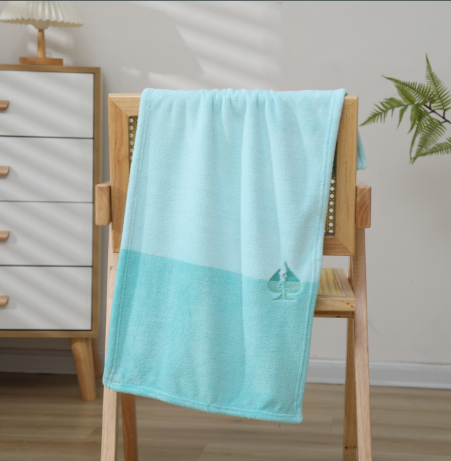 Hearts and beauties towel
