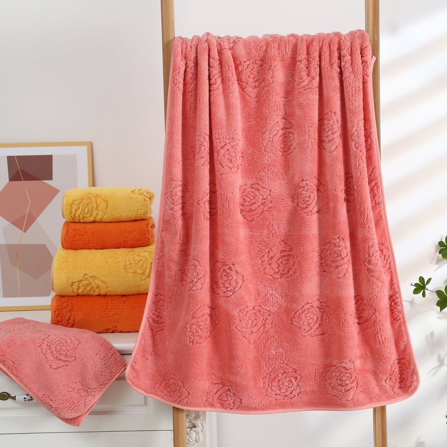 Hollowed-out style — bathtowel