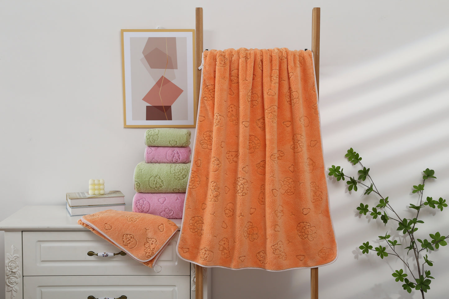 Hollowed-out style — bathtowel