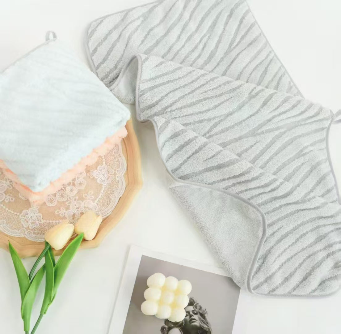 Stripes Gully towel