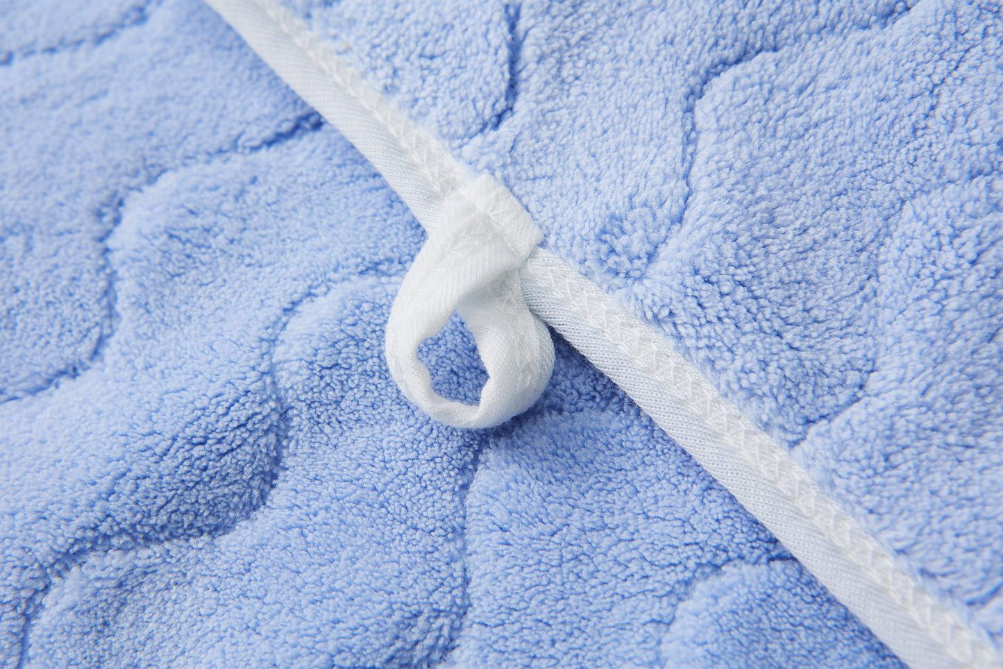 Underwater world bathtowel
