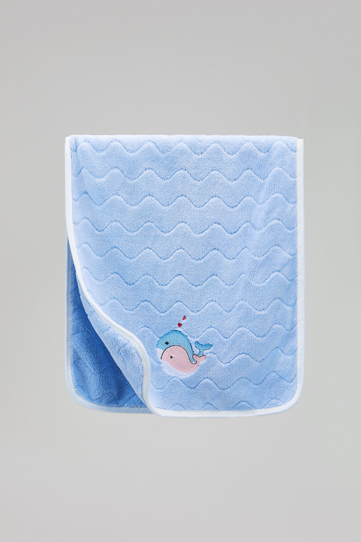 Underwater world towel