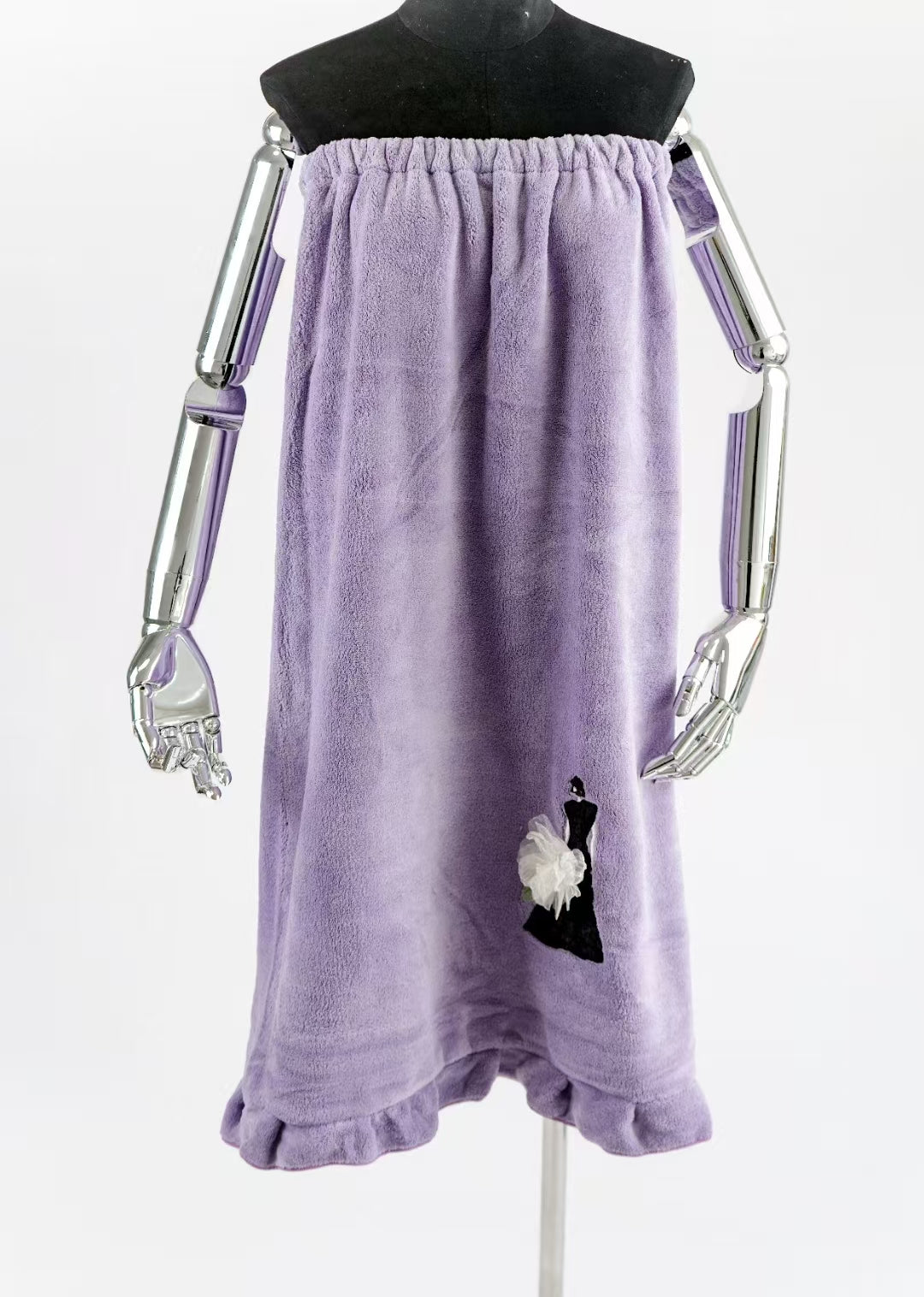 Women and flower bath skirt
