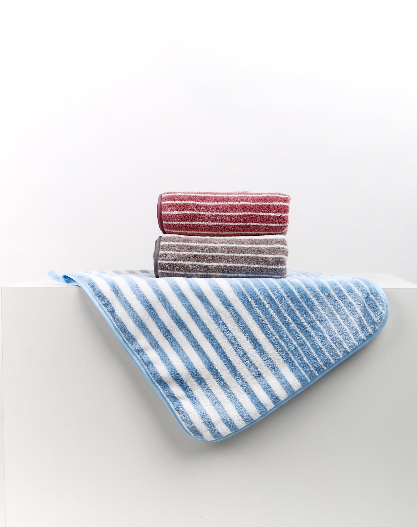 Zebra stripes towel