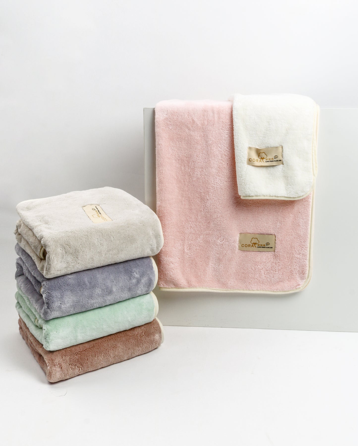 Cotton-like coral velvet bathtowel