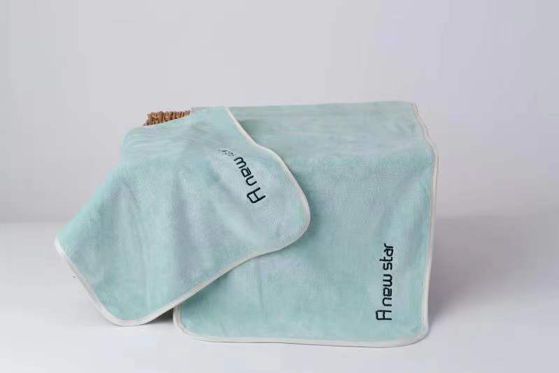 MOOD bath towel