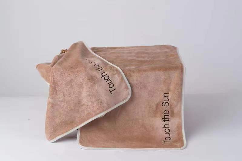 MOOD bath towel