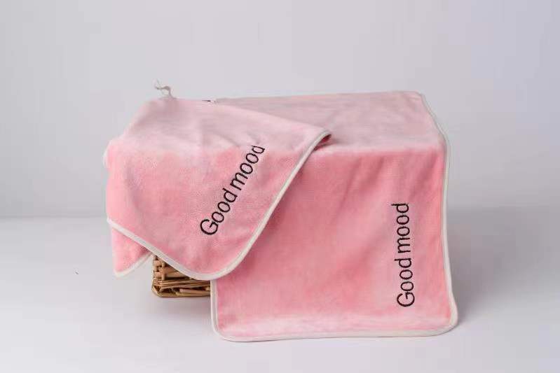 MOOD bath towel