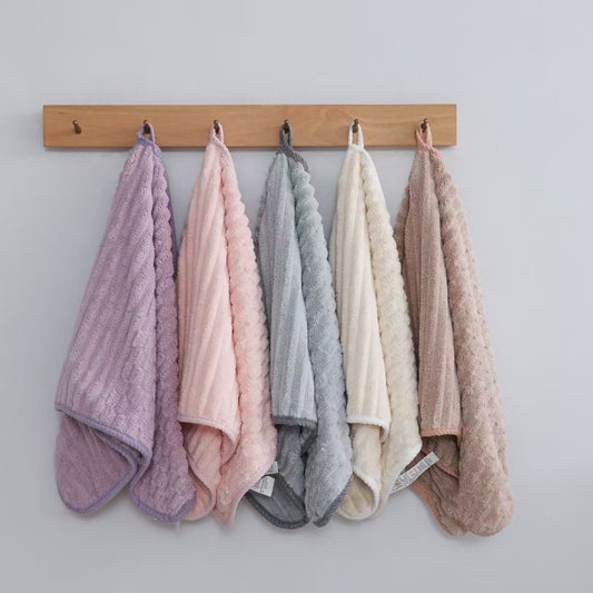 Golden turtle velvet with Thin strip towel