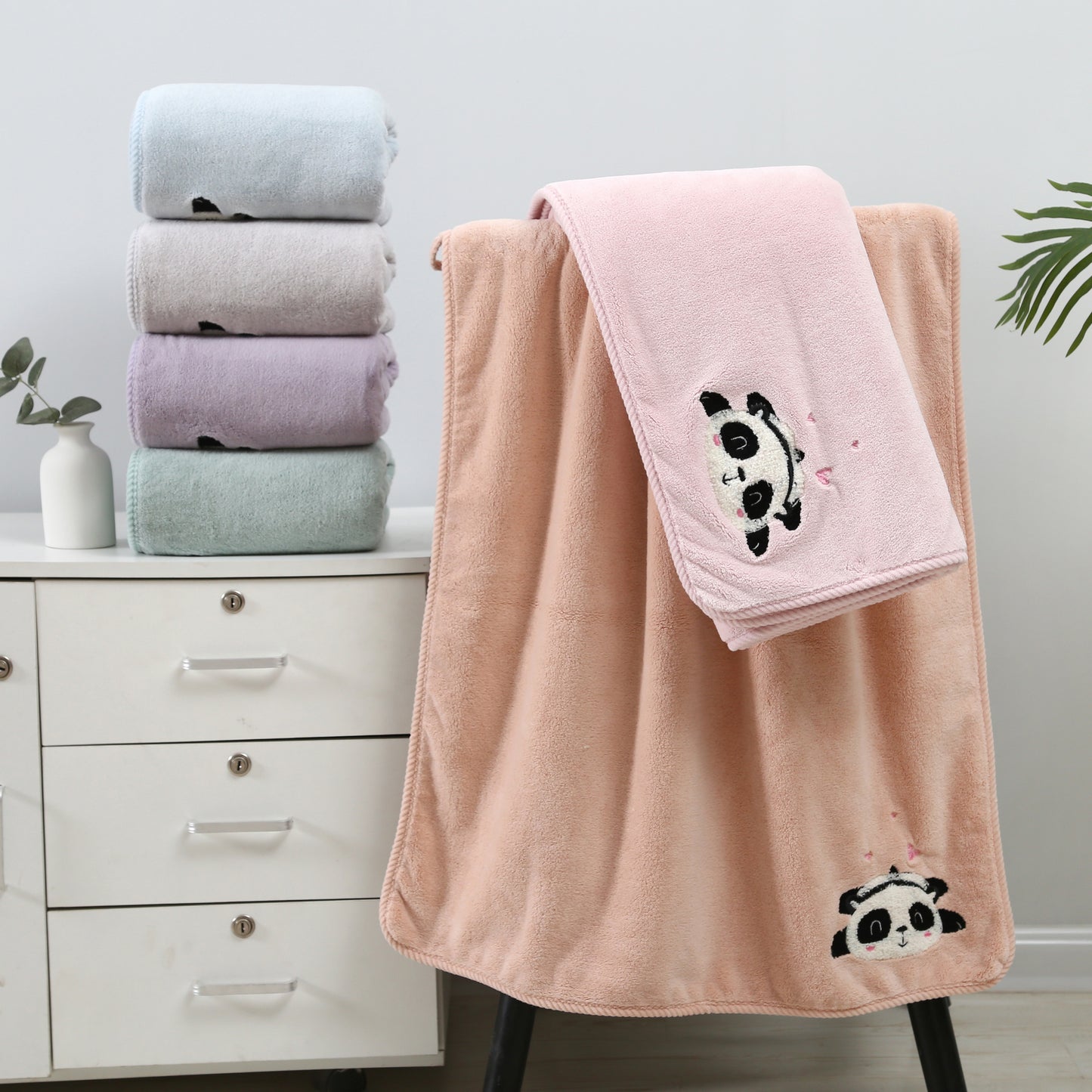 Panda Bathtowel