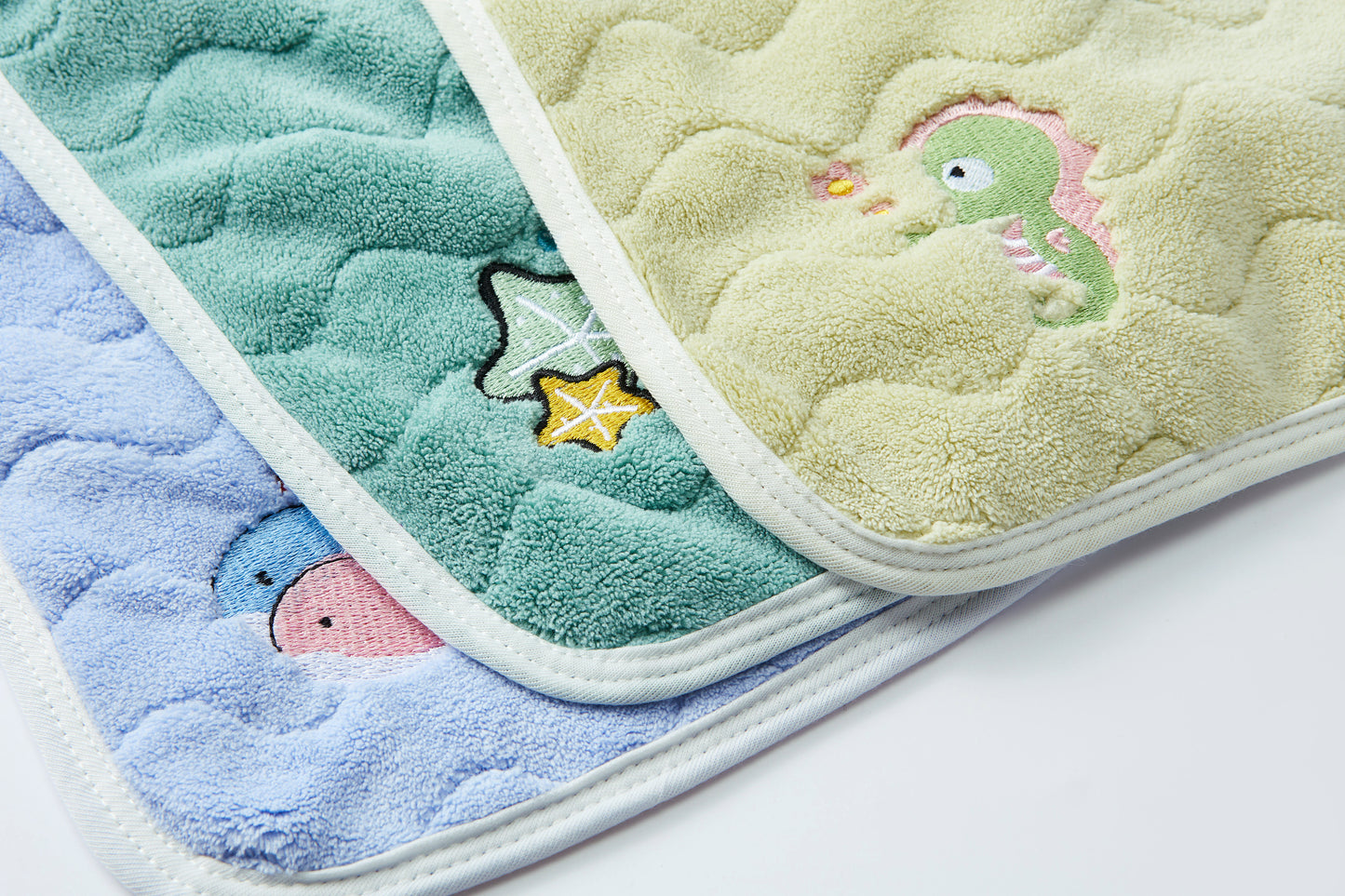 Underwater world towel