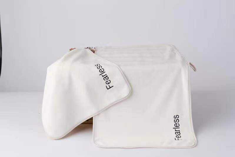 MOOD bath towel